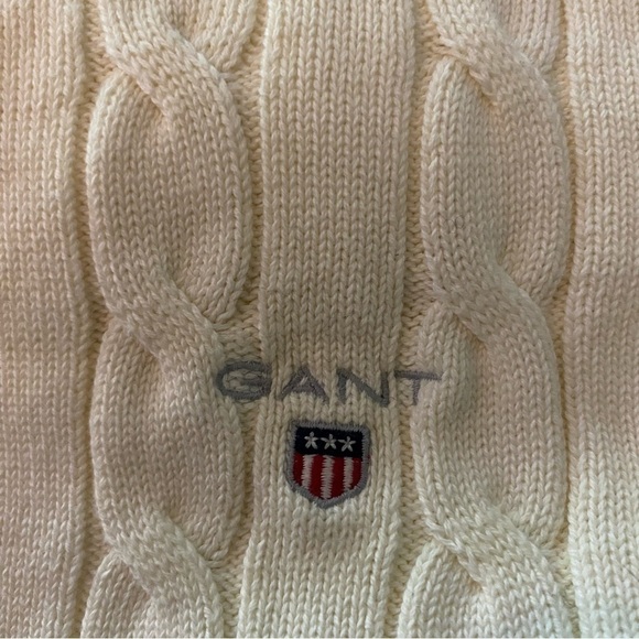 GANT Cotton Cable Knit Crew Neck Sweater in Cream M - Picture 5 of 6